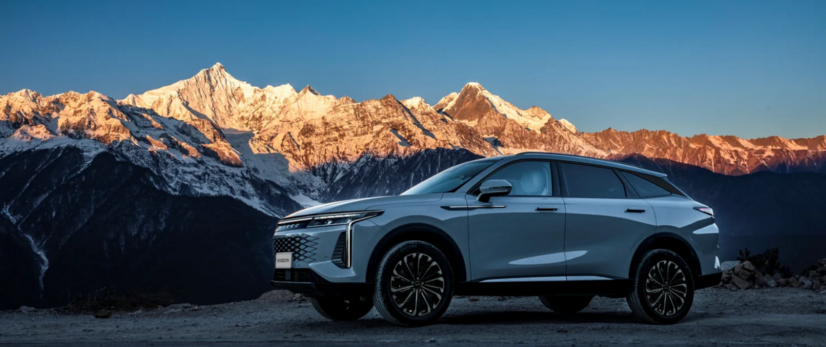 Новый автомобиль EXEED RX 2023 года от 24 990 000 тенге из салона в Алматы - фото 3
