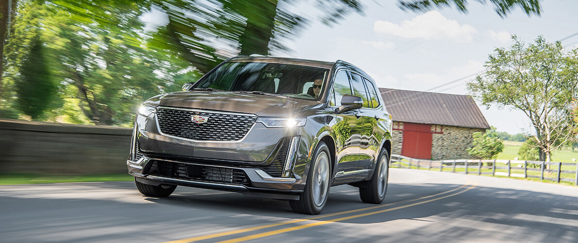 Новый автомобиль Cadillac XT6 2023 года от 42 000 000 тенге из салона в Алматы - фото 2