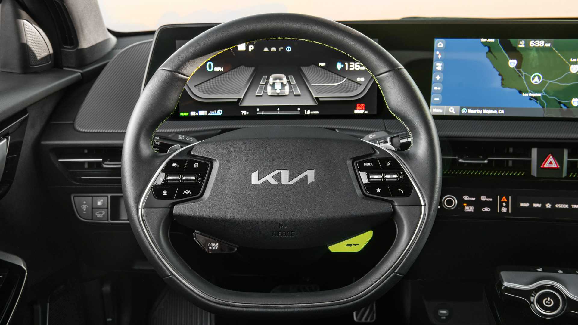 Новый автомобиль Kia EV6 2024 года от 19 490 000 тенге из салона в Казахстане - фото 8