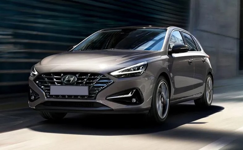 Новый автомобиль Hyundai i30 2024 года от 10 790 000 тенге из салона в Казахстане - фото 1