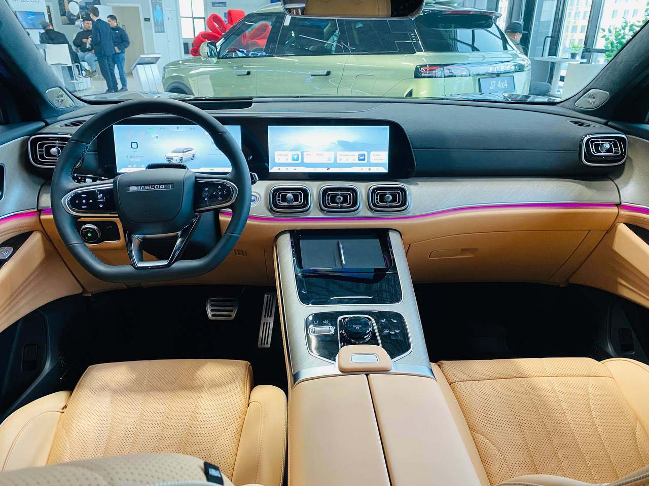 Новый автомобиль Jaecoo J8 2025 года от 16 990 000 тенге из салона в Алматы - фото 7