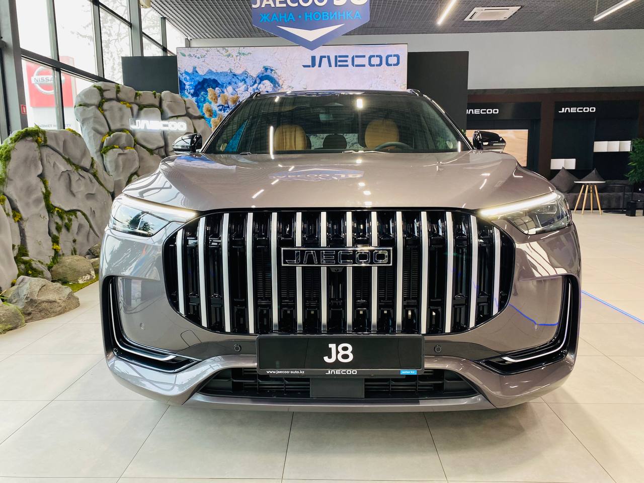 Новый автомобиль Jaecoo J8 от 16 990 000 тенге из салона в Алматы - фото 2