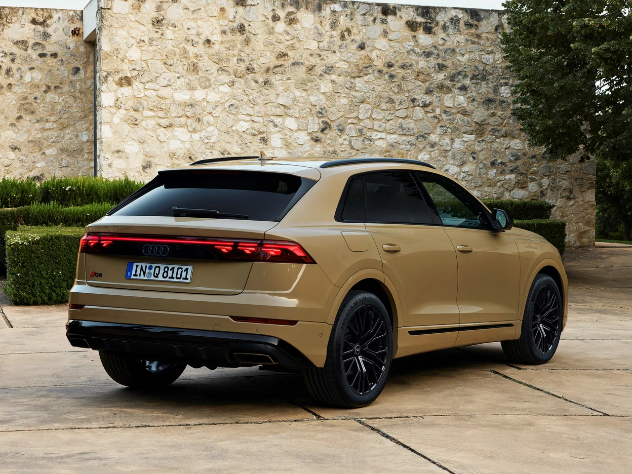 Новый автомобиль Audi Q8 2026 года от 58 910 000 тенге из салона в Алматы - фото 4