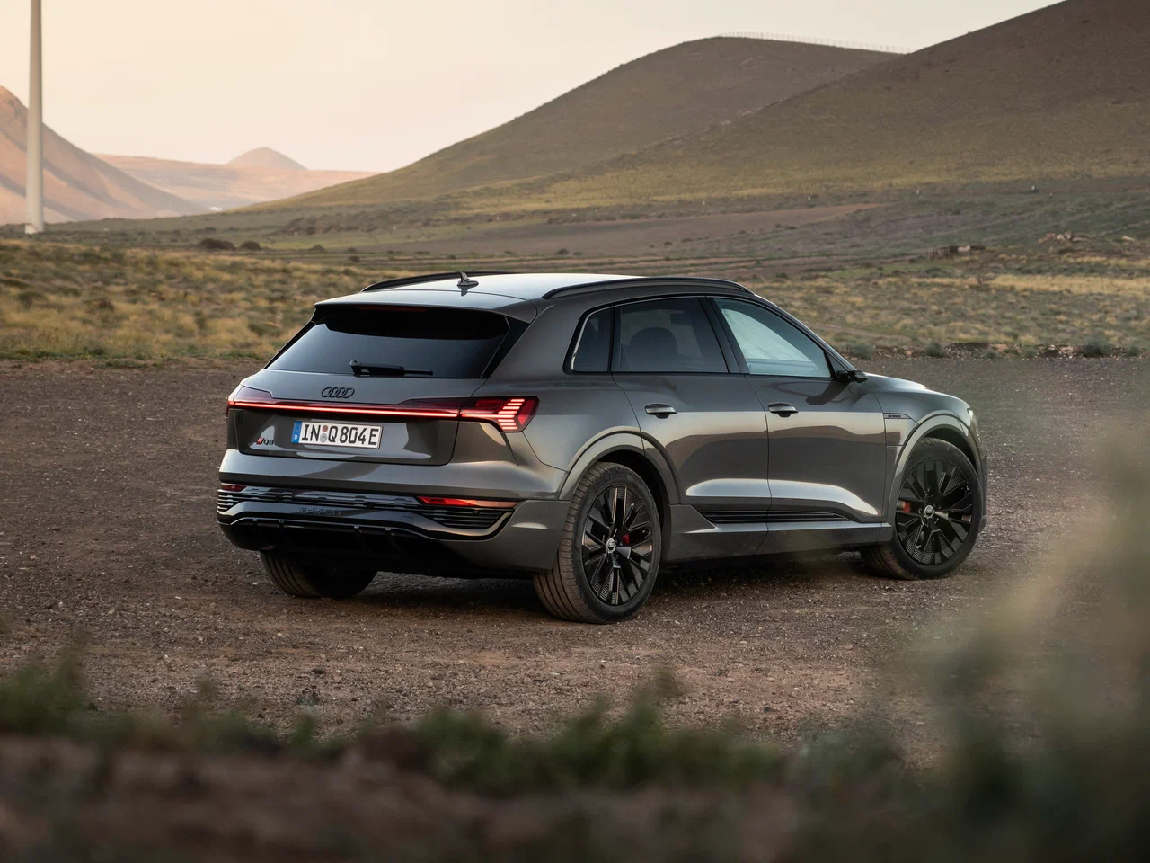 Новый автомобиль Audi Q8 e-tron 2026 года от 33 170 000 тенге из салона в Алматы - фото 4