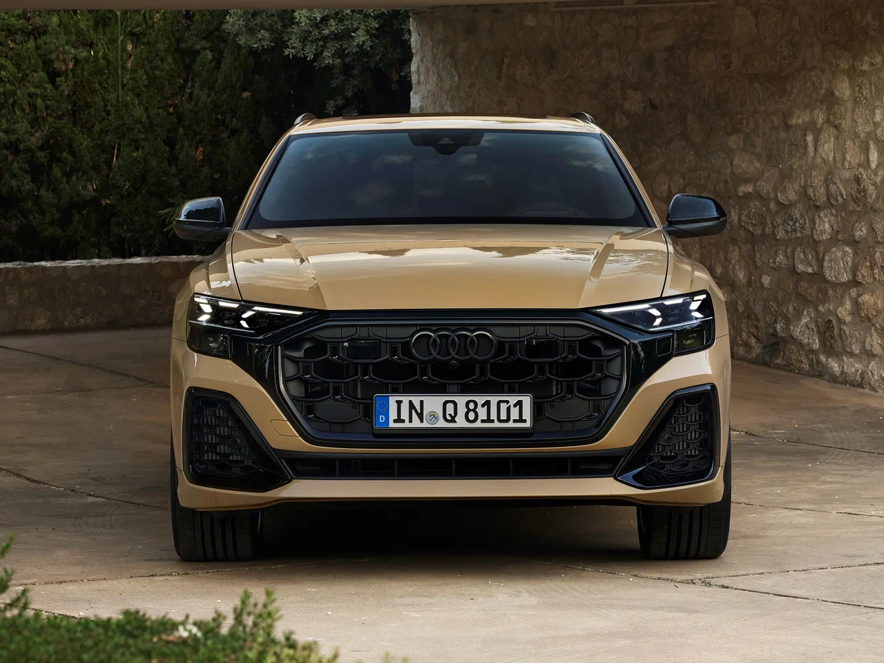 Новый автомобиль Audi Q8 2026 года от 58 910 000 тенге из салона в Алматы - фото 2