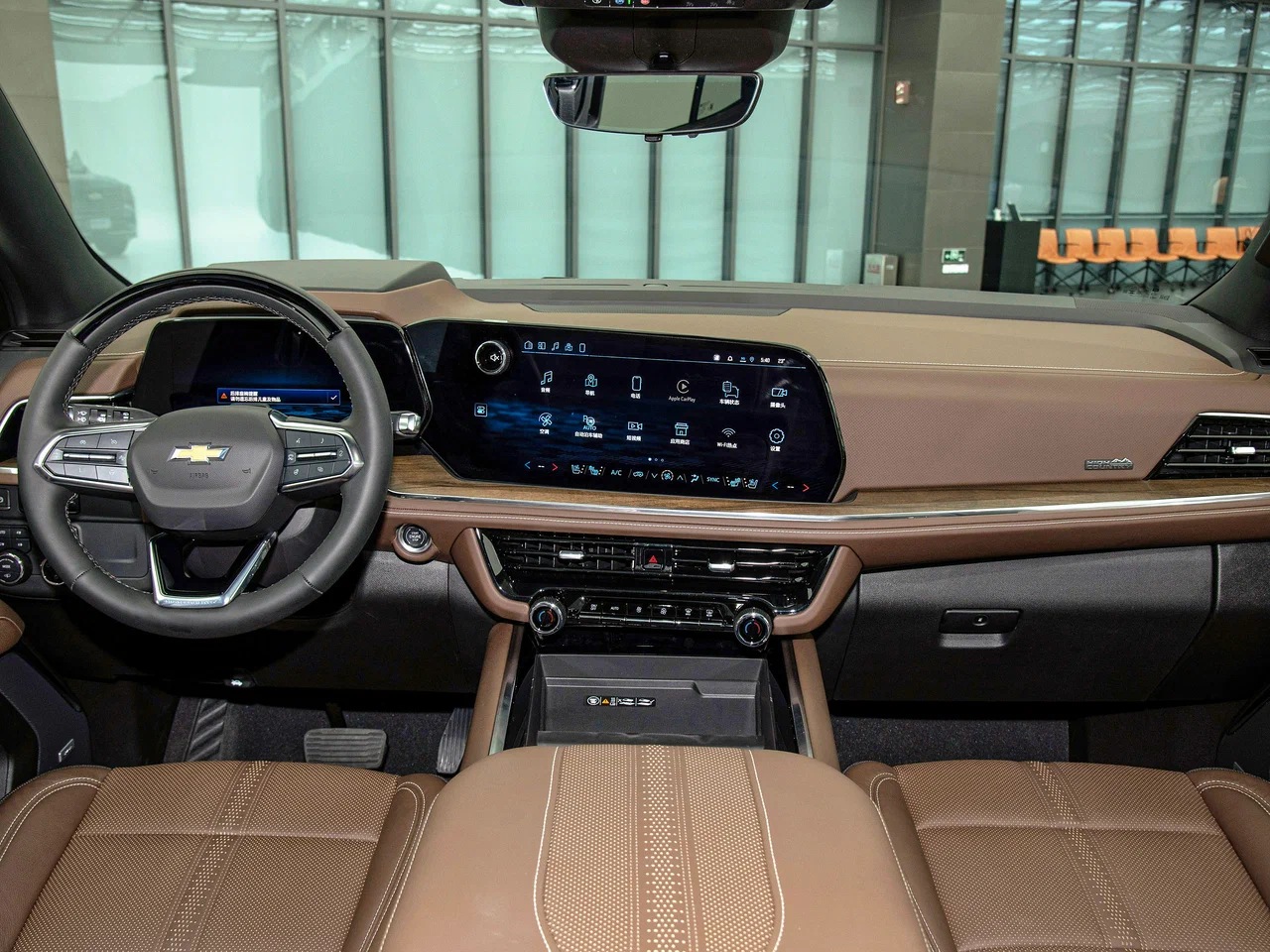 Новый автомобиль Chevrolet Tahoe 2026 года от 53 990 000 тенге из салона в Казахстане - фото 9