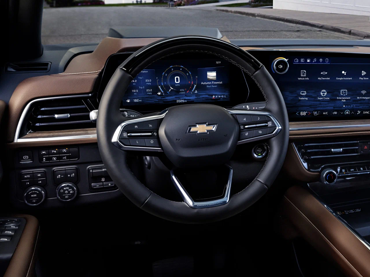 Новый автомобиль Chevrolet Suburban 2026 года от 59 990 000 тенге из салона в Казахстане - фото 8