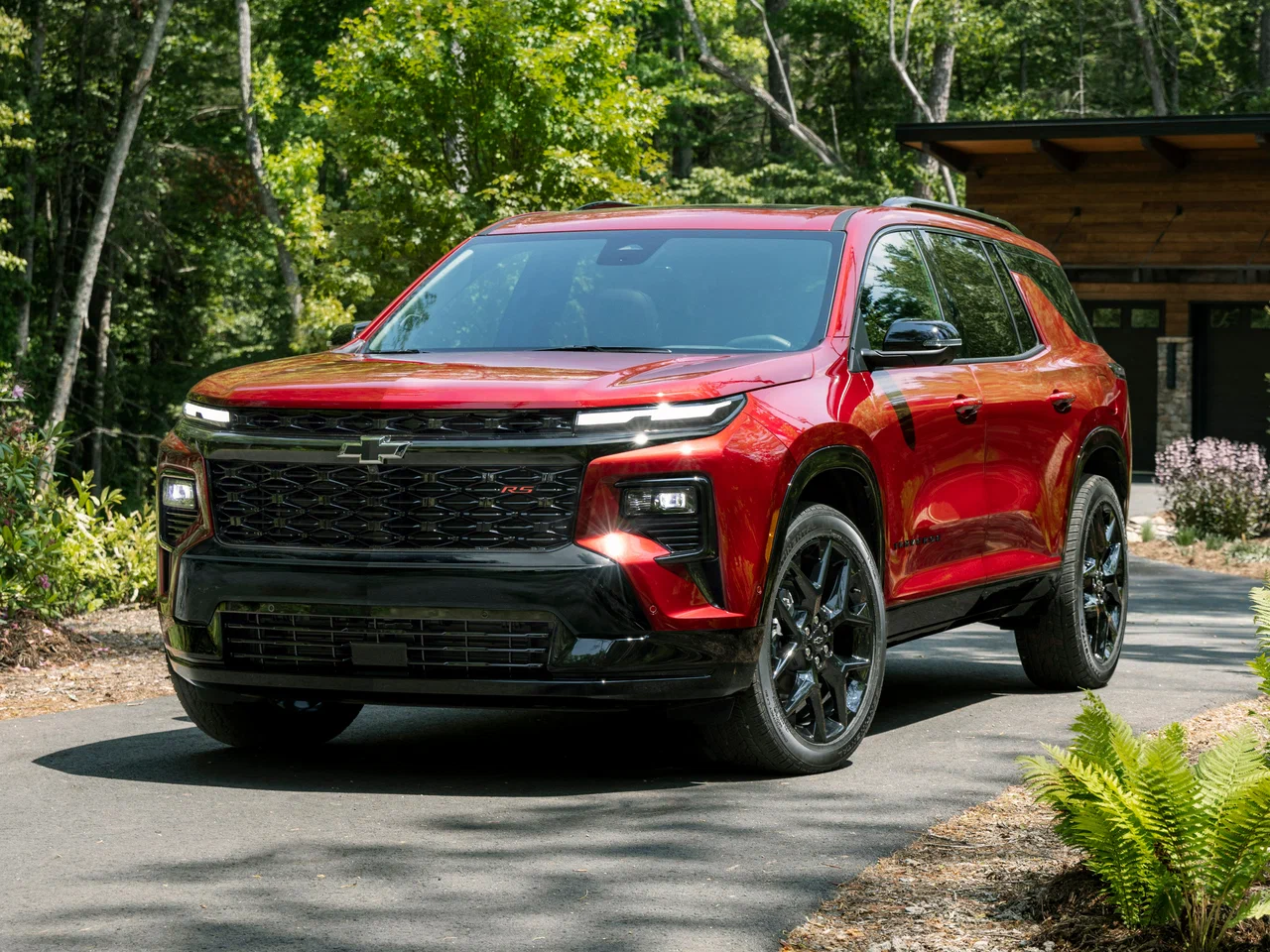 Новый автомобиль Chevrolet Traverse от 33 990 000 тенге из салона в Казахстане - фото 1
