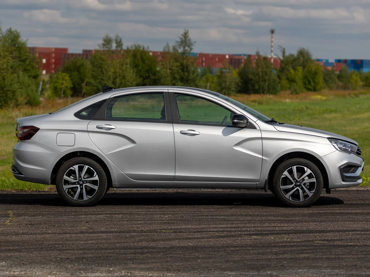 Новый автомобиль LADA (ВАЗ) Vesta от 7 290 000 тенге из салона в Костанае - фото 3