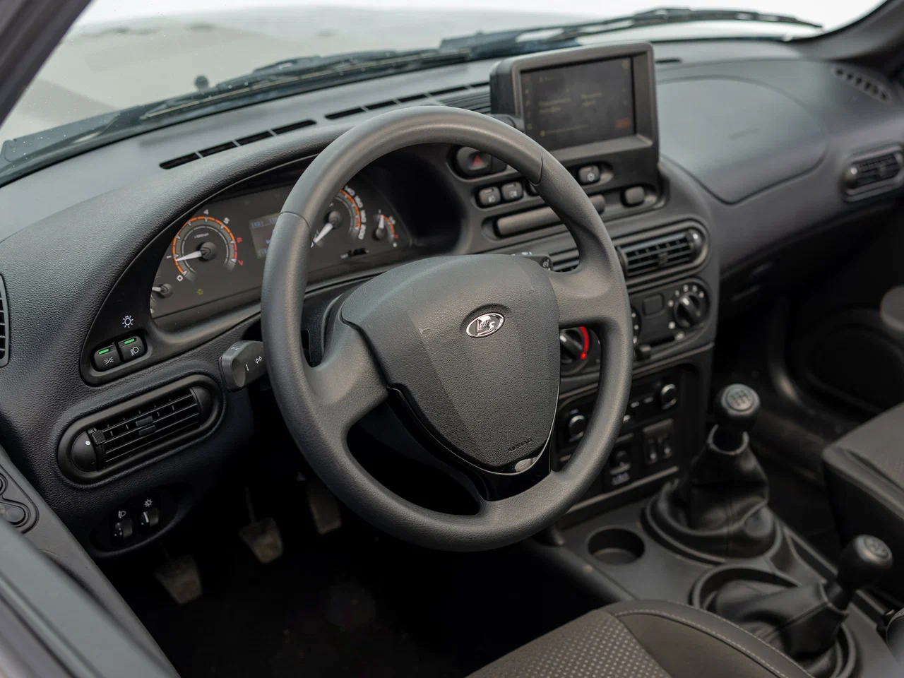 Новый автомобиль LADA (ВАЗ) Niva Travel 2026 года от 8 800 000 тенге из салона в Костанае - фото 17