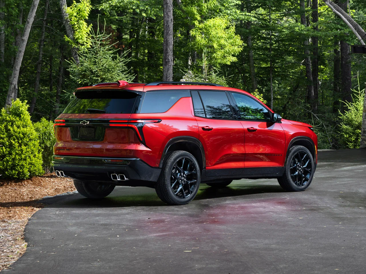 Новый автомобиль Chevrolet Traverse от 33 990 000 тенге из салона в Казахстане - фото 3