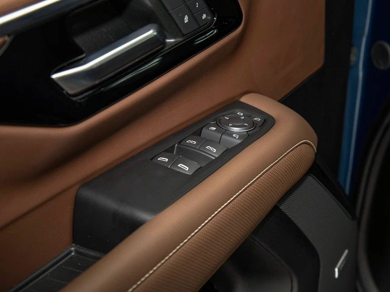 Новый автомобиль Chevrolet Tahoe 2026 года от 53 990 000 тенге из салона в Казахстане - фото 11