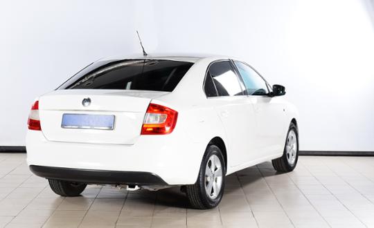 Skoda Rapid 2014 года за 4 200 000 тг. в Алматы фото 4