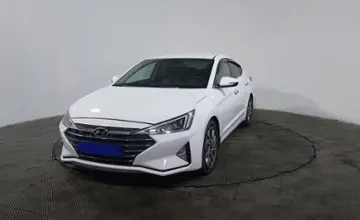 Hyundai Elantra 2019 года за 9 920 000 тг. в Алматы