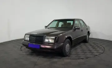 Mercedes-Benz W124 1988 года за 890 000 тг. в Алматы