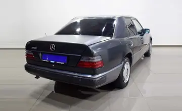 Mercedes-Benz W124 1992 года за 1 490 000 тг. в Шымкент