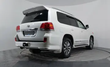 Toyota Land Cruiser 2012 года за 25 990 000 тг. в Астана