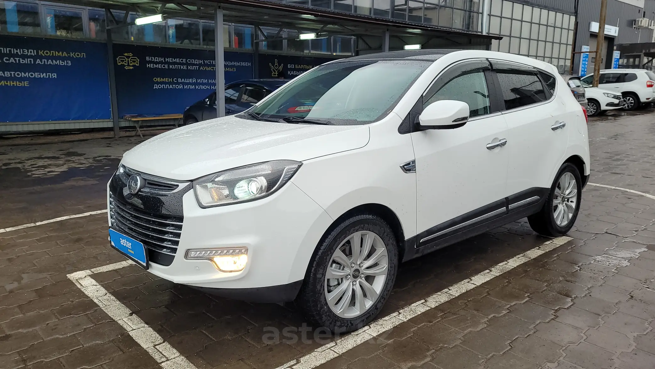 Ix35 рестайлинг черный. Jac караганда. Краска белая джак н75. Киа соренто 19 года цвета. Solaris 2020 бежевый.