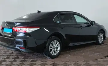 Toyota Camry 2019 года за 15 590 000 тг. в Шымкент