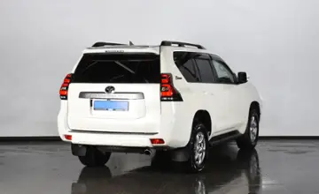 Toyota Land Cruiser Prado 2021 года за 32 590 000 тг. в Астана