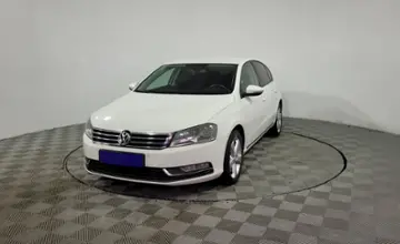 Volkswagen Passat 2014 года за 6 380 000 тг. в Алматы