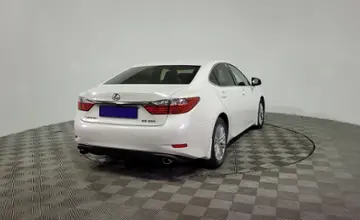 Lexus ES 2015 года за 13 990 000 тг. в Алматы