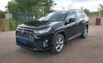 Toyota RAV4 2020 года за 16 450 000 тг. в Павлодар