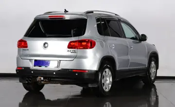 Volkswagen Tiguan 2013 года за 6 850 000 тг. в Нур-Султан