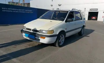 Mitsubishi Space Wagon 1993 года за 890 000 тг. в Шымкент