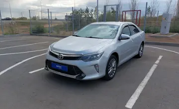 Toyota Camry 2018 года за 14 490 000 тг. в Астана