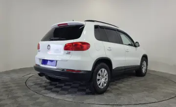 Volkswagen Tiguan 2015 года за 9 290 000 тг. в Алматы