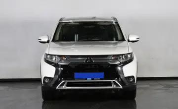 Mitsubishi Outlander 2019 года за 11 200 000 тг. в Астана фото 2