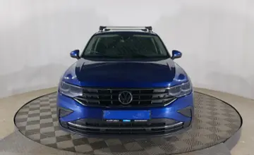 Volkswagen Tiguan 2021 года за 14 890 000 тг. в Актобе фото 2