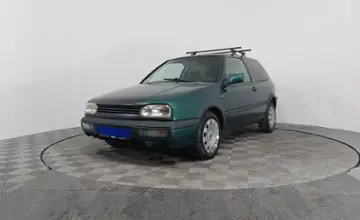 Volkswagen Golf 1996 года за 1 290 000 тг. в Астана