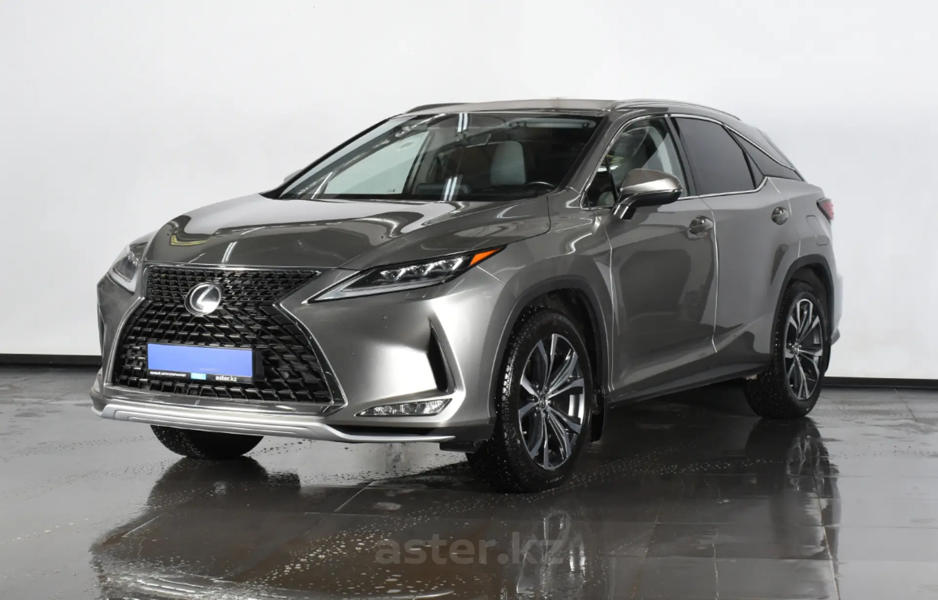 Lexus RX 2021