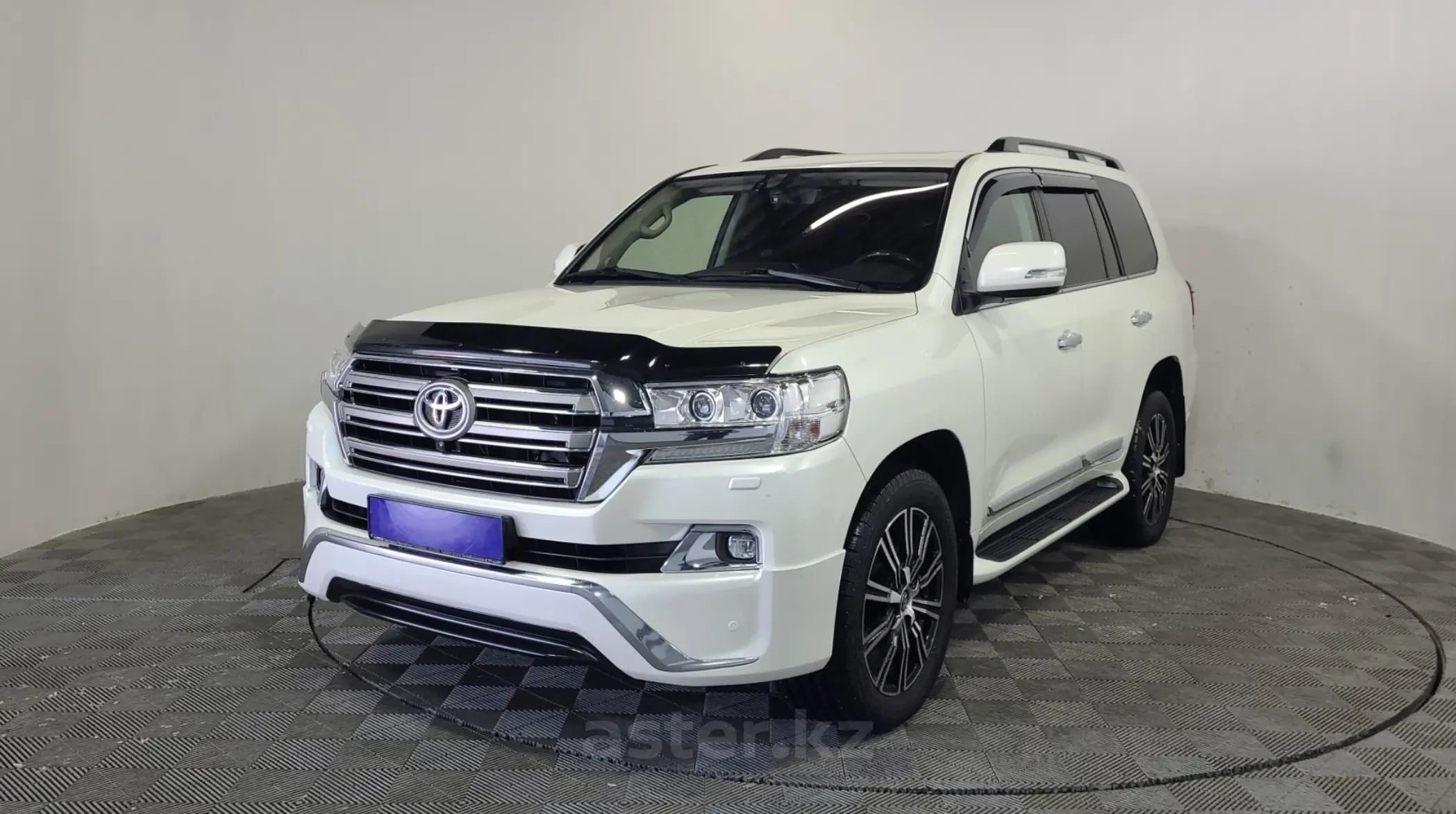 Купить Land Cruiser 2016 Года