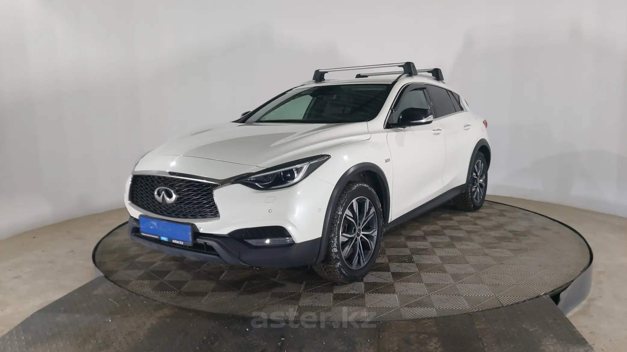 Infiniti QX30 2017