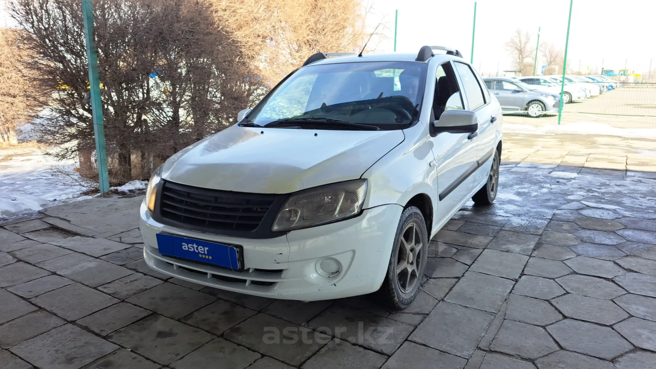 LADA (ВАЗ) Granta 2013