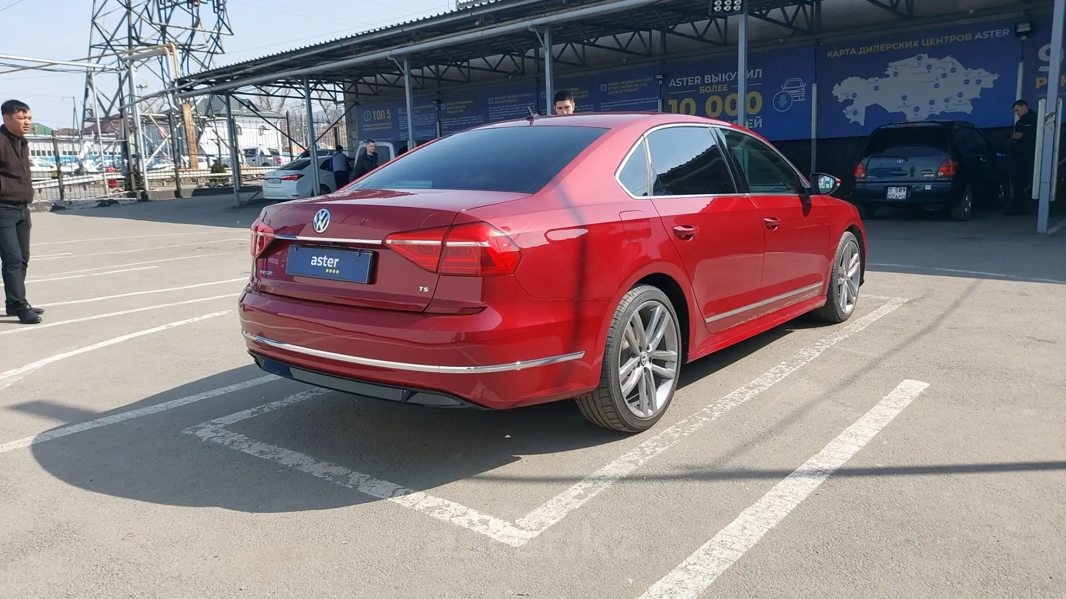 Купить Volkswagen Passat 2016 года в Алматы, цена 9200000 тенге. Продажа  Volkswagen Passat в Алматы - Aster.kz. №c795618