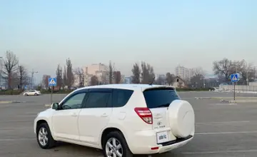 Toyota RAV4 2010 года за 7 500 000 тг. в Алматы