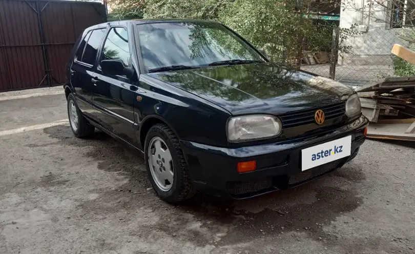 Volkswagen Golf 1996 года за 3 700 000 тг. в Алматы