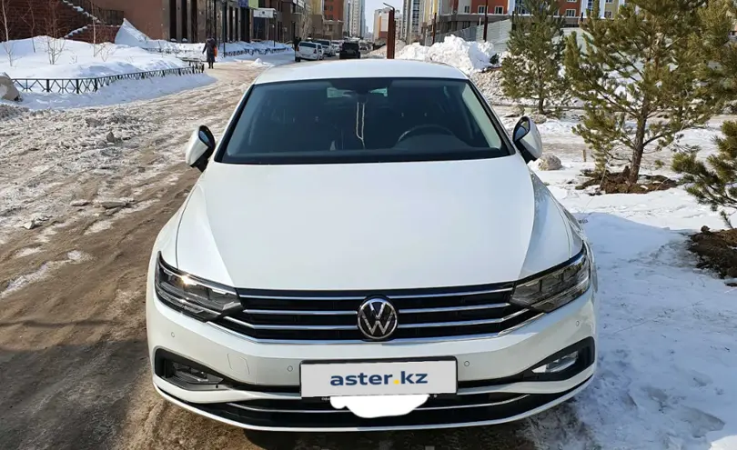 Volkswagen Passat 2020 года за 19 000 000 тг. в Нур-Султан