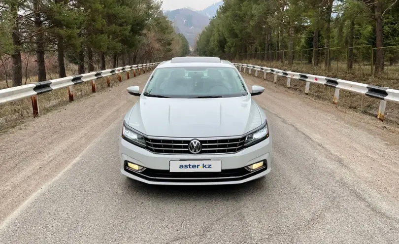 Volkswagen Passat 2016 года за 11 300 000 тг. в Алматы