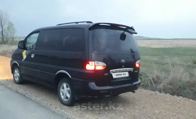 Hyundai Starex 2002 года за 2 500 000 тг. в Усть-Каменогорск