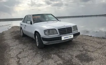 Mercedes-Benz E-Класс 1993 года за 1 400 000 тг. в Туркестанская область
