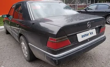 Mercedes-Benz W124 1990 года за 1 000 000 тг. в Петропавловск