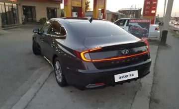 Hyundai Sonata 2021 года за 16 500 000 тг. в Шымкент