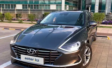 Hyundai Sonata 2019 года за 13 800 000 тг. в Нур-Султан