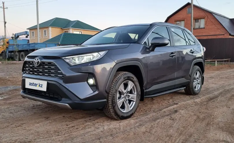 Toyota RAV4 2022 года за 26 000 000 тг. в Западно-Казахстанская область