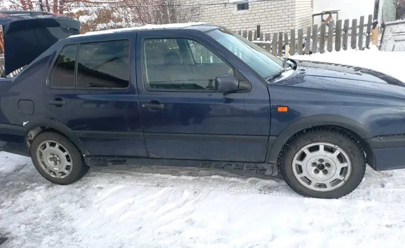 Volkswagen Vento 1993 года за 1 000 000 тг. в Карагандинская область